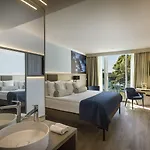 Hotel Valamar Carolina & Kampor
