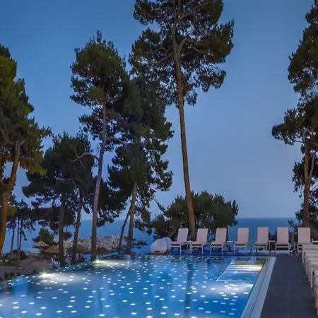 ホテル Valamar Carolina & 4*