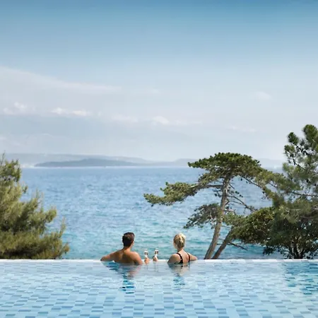 Valamar Carolina & Kampor