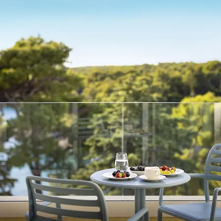 Valamar Carolina & Szálloda