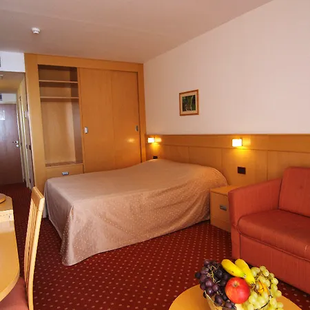 Szálloda Valamar Carolina & Kampor