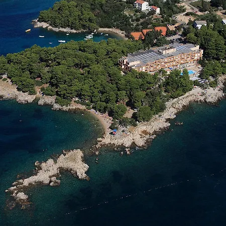 Valamar Carolina & 4* Kampor