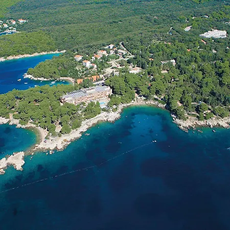 Valamar Carolina & 4* Kampor