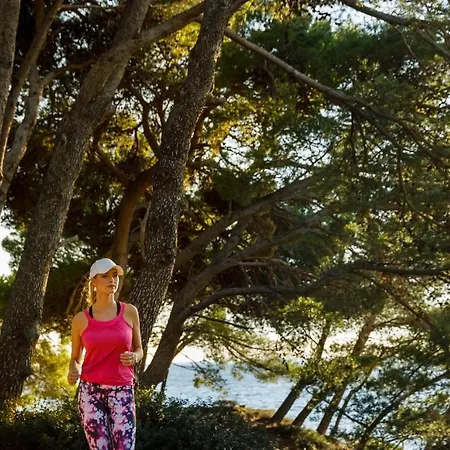 Valamar Carolina & Szálloda