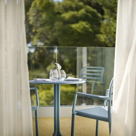 Hotel Valamar Carolina Hotel&villas