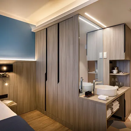 Hotel Valamar Carolina & Kampor