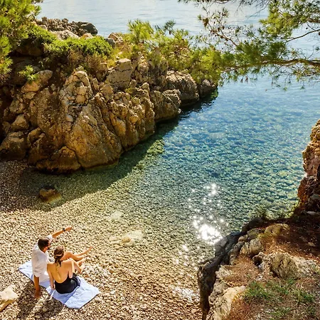 Valamar Carolina Hotel&villas Hotel 4*