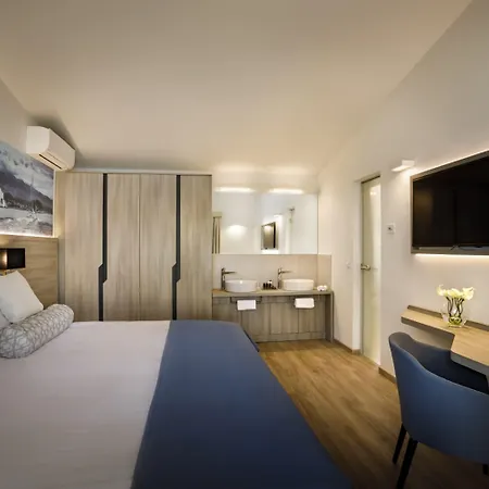 Valamar Carolina & Kampor