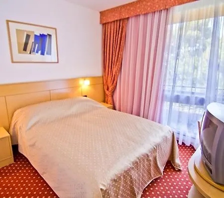 Valamar Carolina & 4*