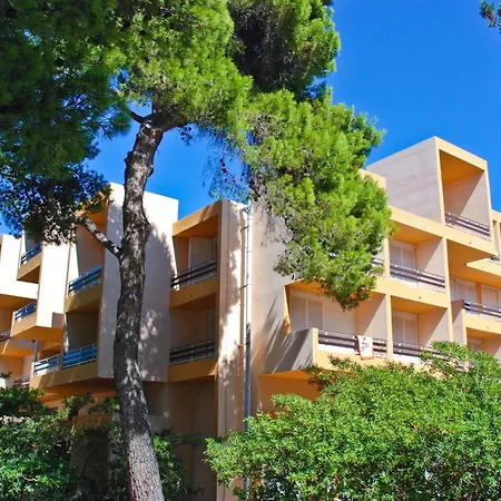 Valamar Carolina & Отель