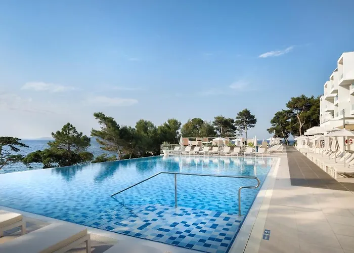 Valamar Carolina & Kampor