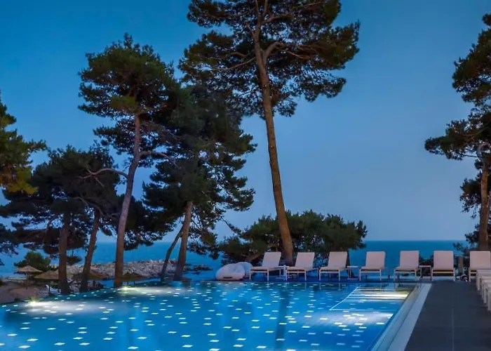 מלון Valamar Carolina &